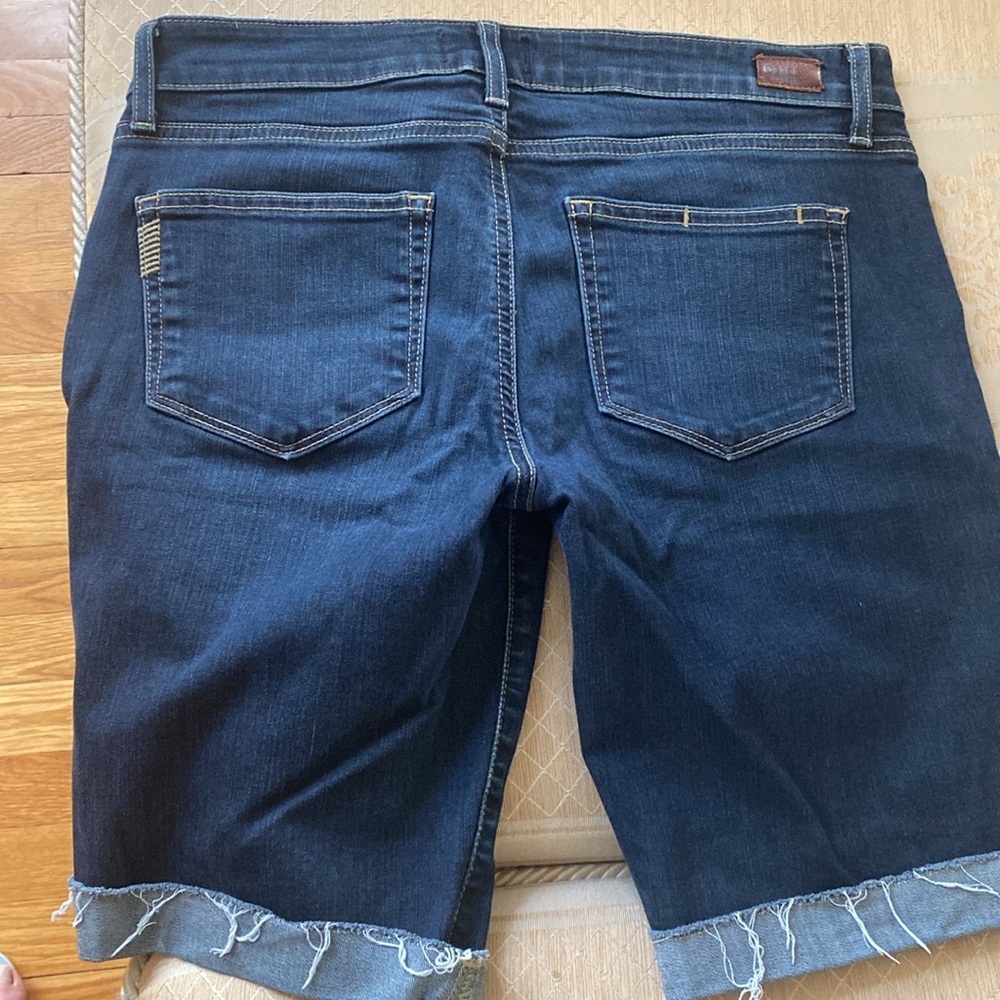 Paige shorts - Picture 3 of 3